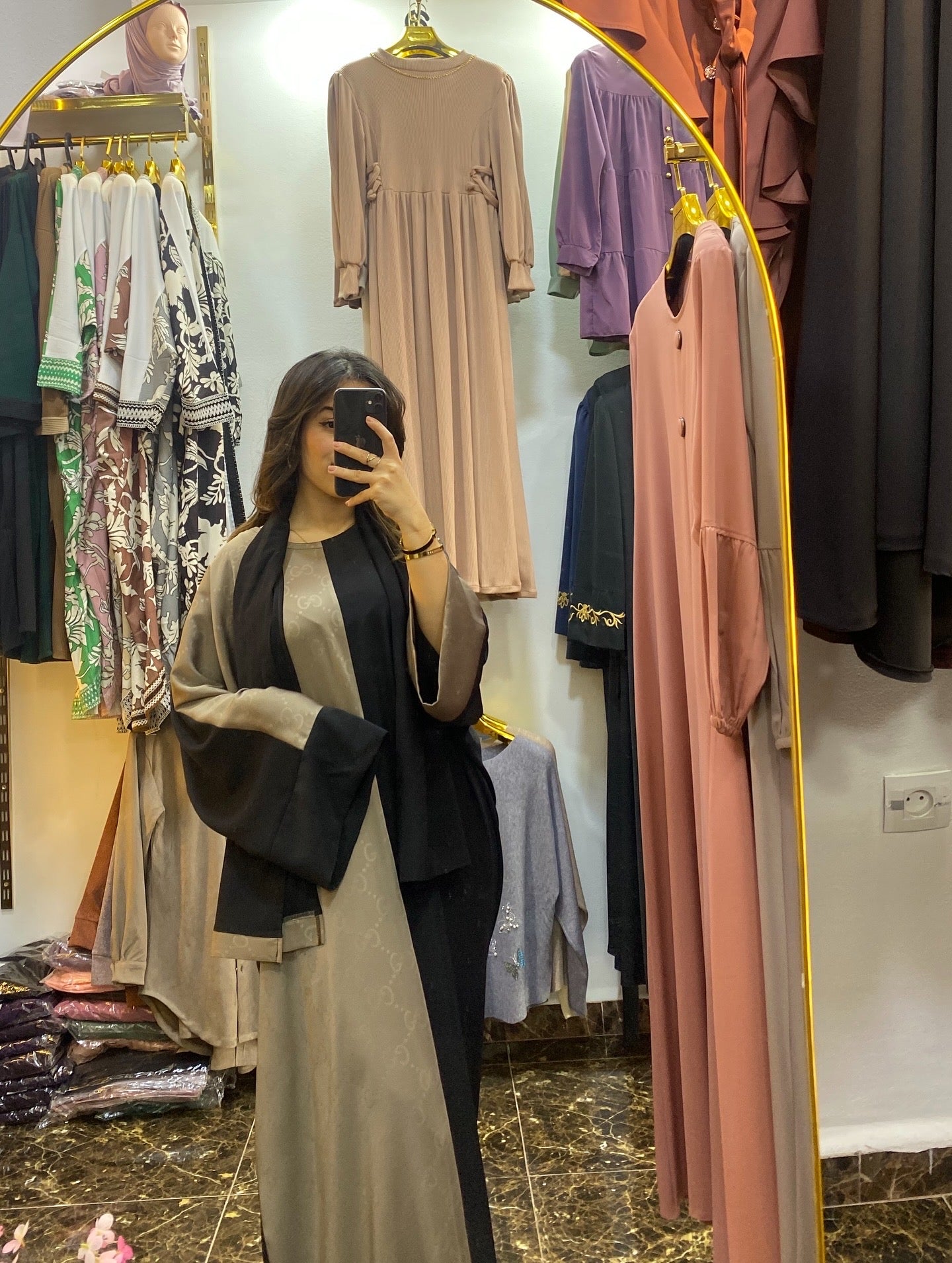 Abaya Layali
